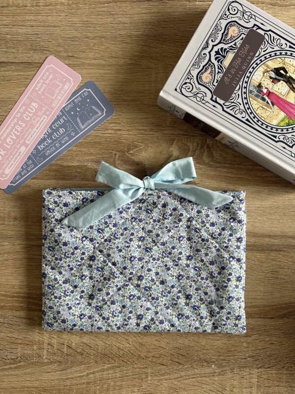 Blue Floral Book Sleeve