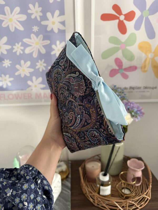 Navy Paisley Book Sleeve - Image 2