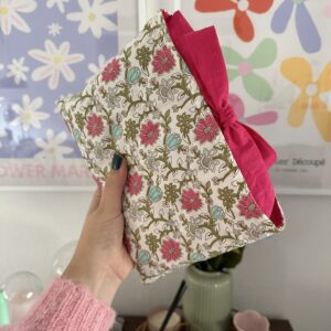 Vintage Floral Book Sleeve