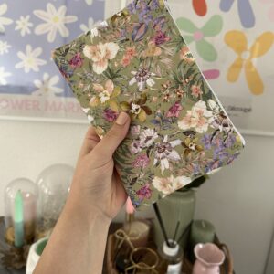 Green Floral Makeup Pouch / Ereader Case
