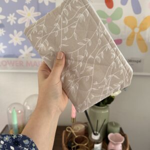 Beige Vines Makeup Pouch / Ereader Case